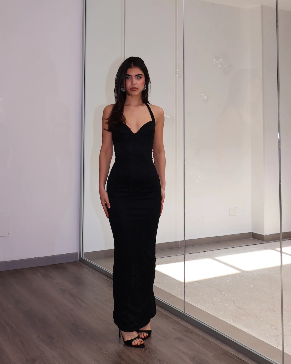 DRESS MARVELLOUS - Image 4